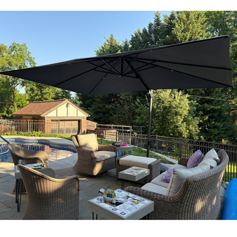 Parasol rectangulaire en porte-à-faux gris avec base Yatra 9 po x 11 pi 6 po, Gris