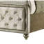 Grand lit en velours beige avec éclairage à DEL et tête de lit capitonnée confortable