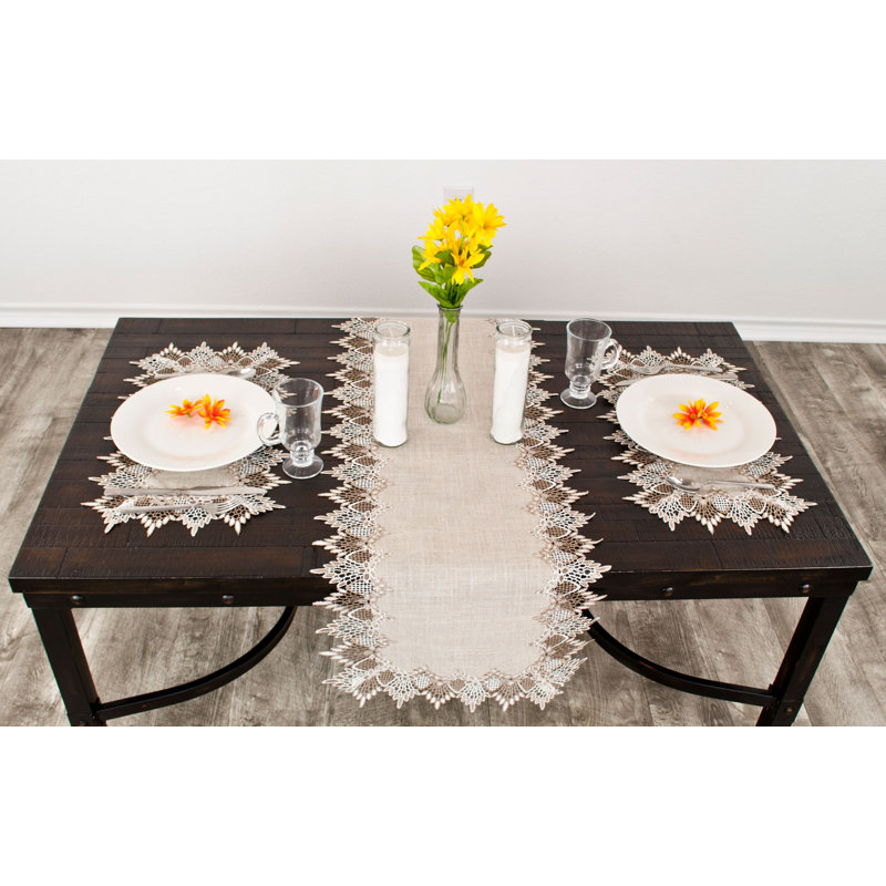 Chemin de table Blough, 72 po x 16 po