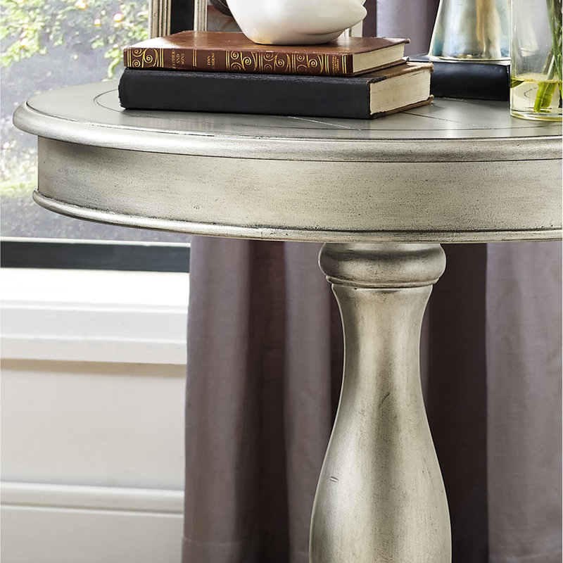 Table d'appoint en bois avec finition champagne - pratique et élégante, 26 po de diamètre d'aspect élégant,