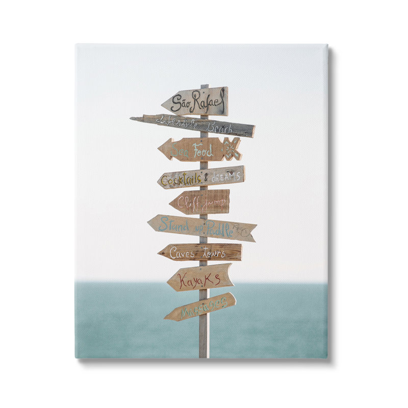«Nautical Beach Direction Sign» par Krista Broadway - photographie sur toile tendue, H 40 po x l 30 po x P 1,5 po
