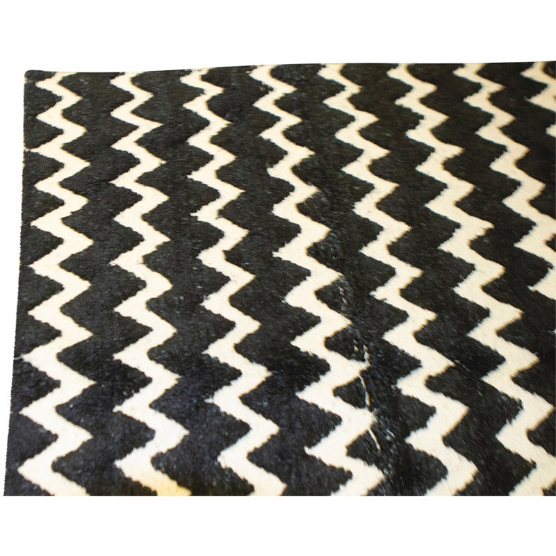 Tapis noir et blanc noué à la main de haute qualité