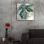Art mural en verre épique «Le jardin perdu I» par Carla Jennings, 24 po x 24 po