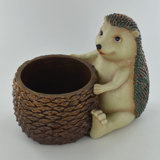 Zelma Statue Planter