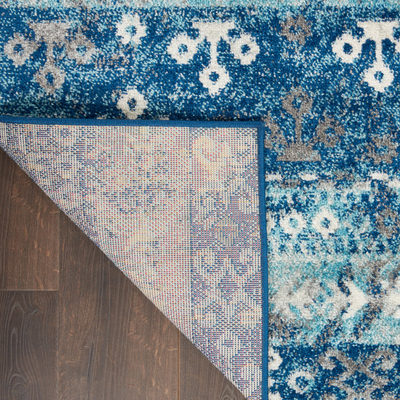 Malm Oriental Indoor Rug, Rectangle 3'3" x 5'3"