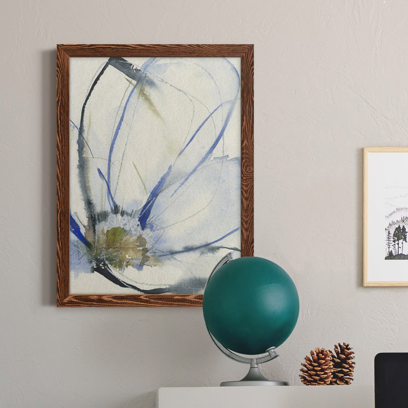 Cobalt & Paynes Petals II, toile encadrée de qualité supérieure - prête à être accrochée, H 32 po x l 23 po x P 1 po