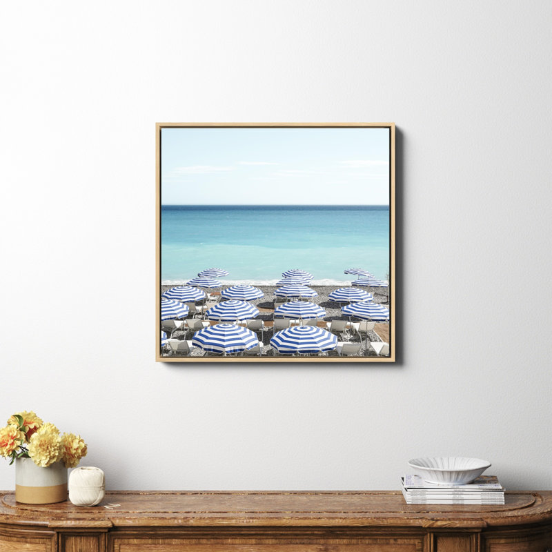 Photo de parasol bleu par Henrike Schenk, H 30 po x l 30 po x P 2 po, Toile avec cadre naturel, Non