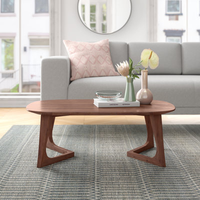 Table basse en bois massif Fischer