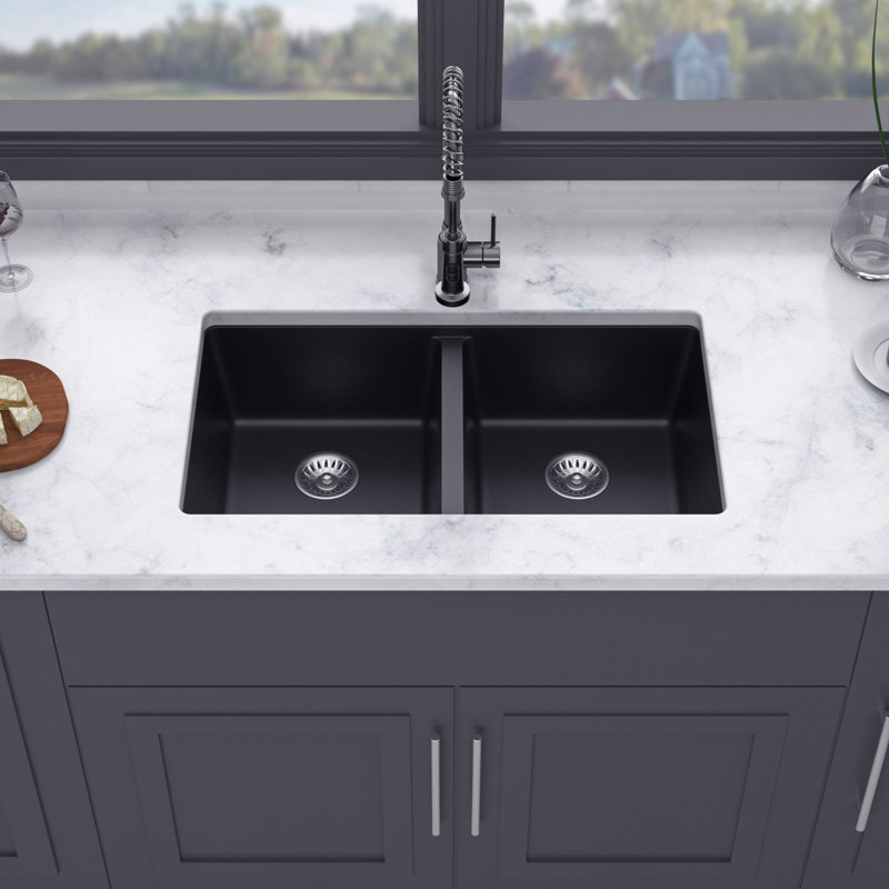 Évier de cuisine encastré en quartz / granite à double cuves 33 "x 19", Noir mat