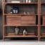 Bibliothèque luxueuse de style nordique