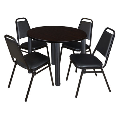 Plateau de table Kee, 4 chaises empilables