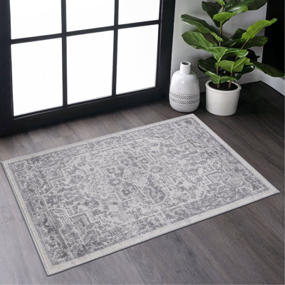 Collection 2X3 / Oriental Doormat Rug
