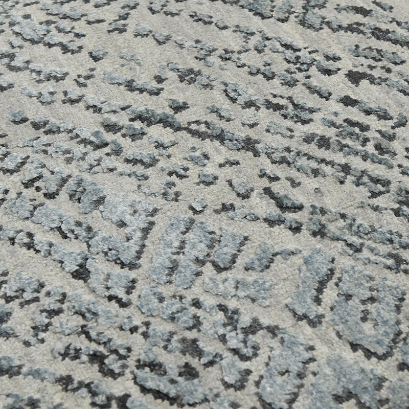 Majestic Abstract Area Rug in Blue, Rectangle 2' x 3'