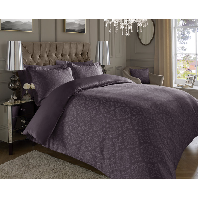 Rosner Cotton Blend Damask Duvet Cover Set with Pillowcases, 230 x 200cm - 2 Standard Pillowcases, Plum
