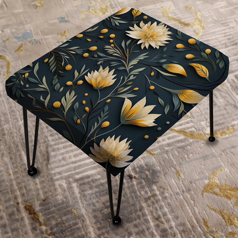 Repose-pieds rectangulaire jaune et bleu avec fleurs tranquilles et zen