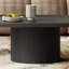 Table basse en bois de style italien.