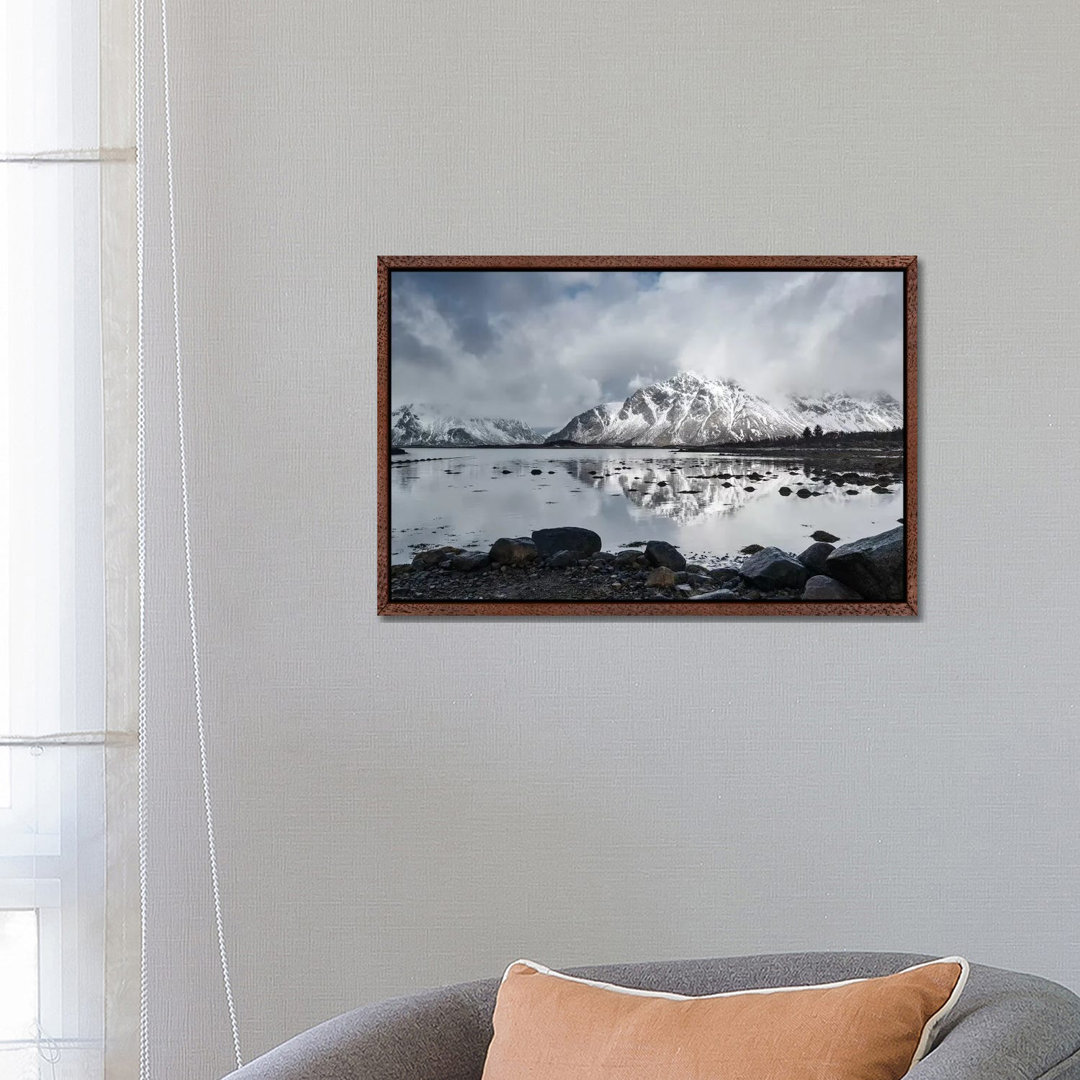 Lofoten-Wolken von Andreas Stridsberg - Galerie-umwickelte Leinwand Giclée auf Leinwand