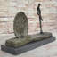 Statue de femme et roue Esia