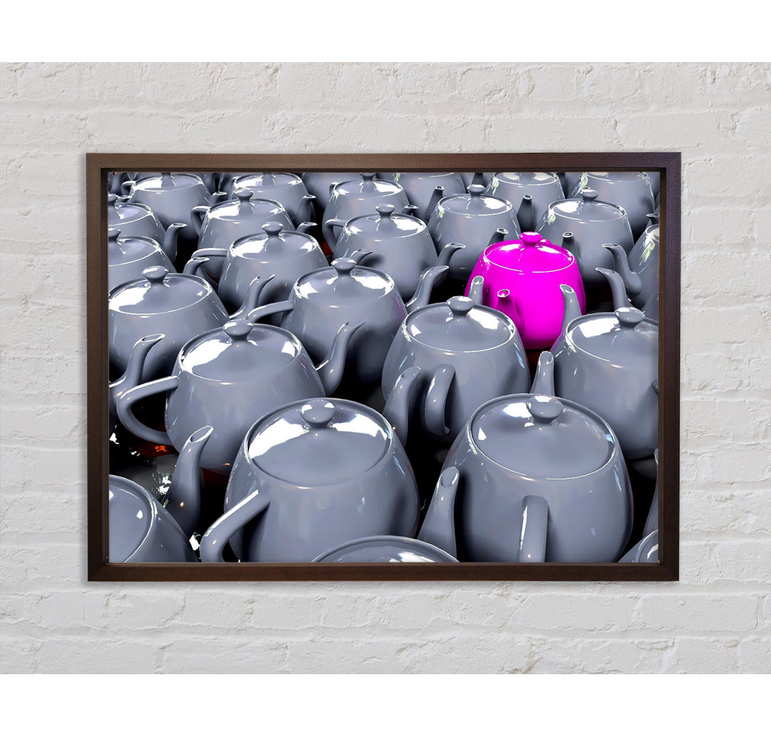 The Odd One Out Pink Teapot - Einzelner Bilderrahmen Kunstdrucke auf Leinwand