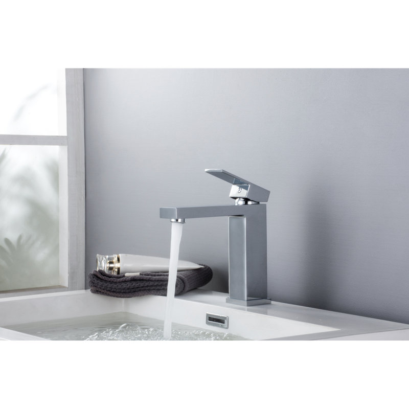 Upc Faucet With Drain, Chrome