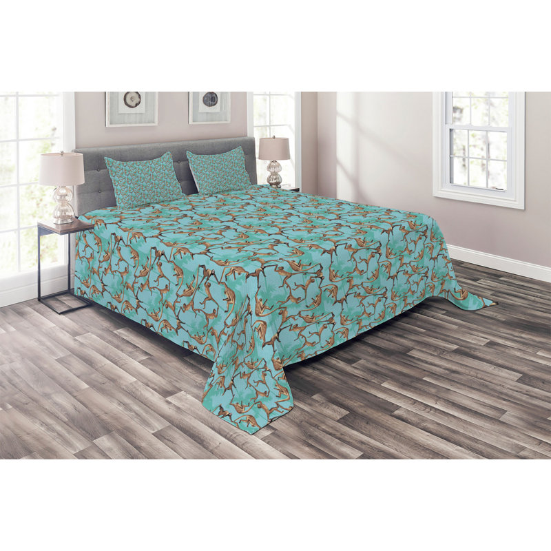 Rustic Polyester Coverlet, Queen Bedspread + 2 Shams