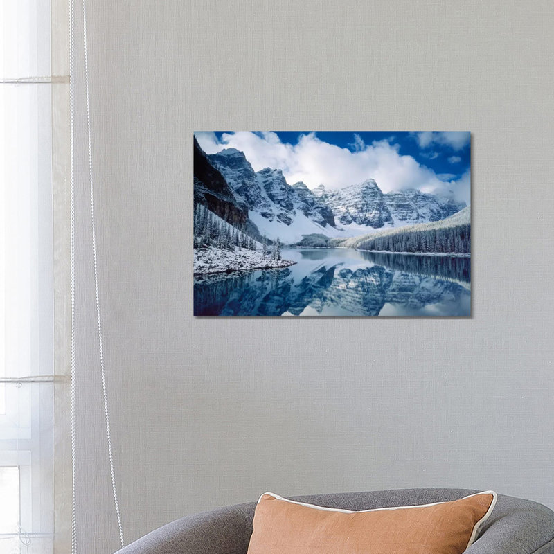 «Moraine Lake», reproduction de photo sur toile tendue, H 18 po x l 26 po x P 1,5 po, Toile tendue, Pas de tapis