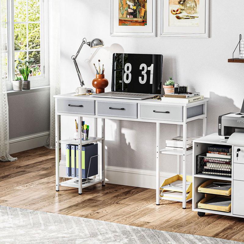 Petit bureau d'ordinateur 47 po, bureau d'écriture avec tiroirs en tissu, table d'étude avec tablettes réglables, Blanc