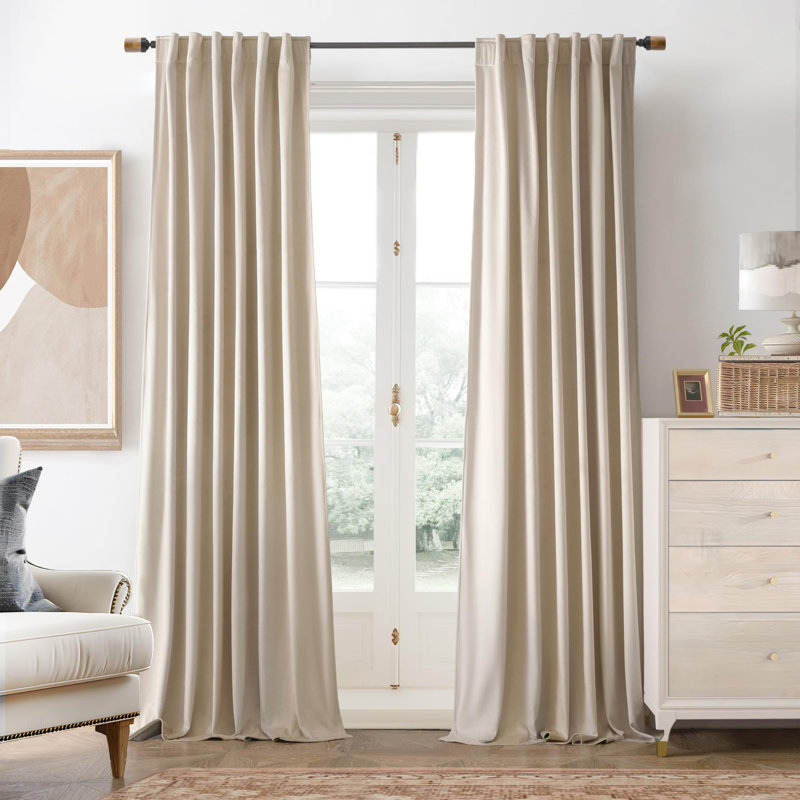 Ensemble de rideaux en velours 2 panneaux Dessy, L 52 po x L 96 po, Beige chameau