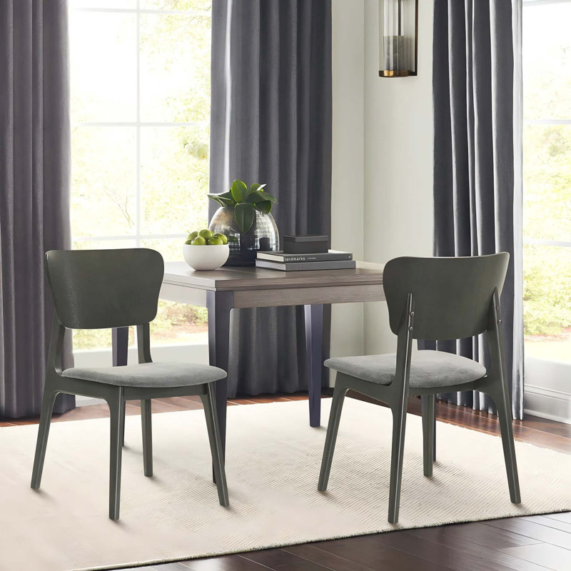 Ensemble de chaises de salle à manger en bois avec sièges en tissu et conception peu encombrante