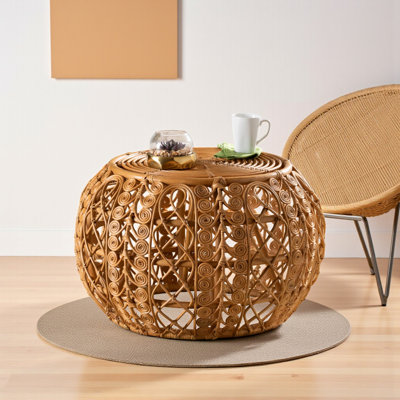 Table basse en rotin brun naturel bohémien Celine H 18,74 po x l 29,83 po x P 29,83 po
