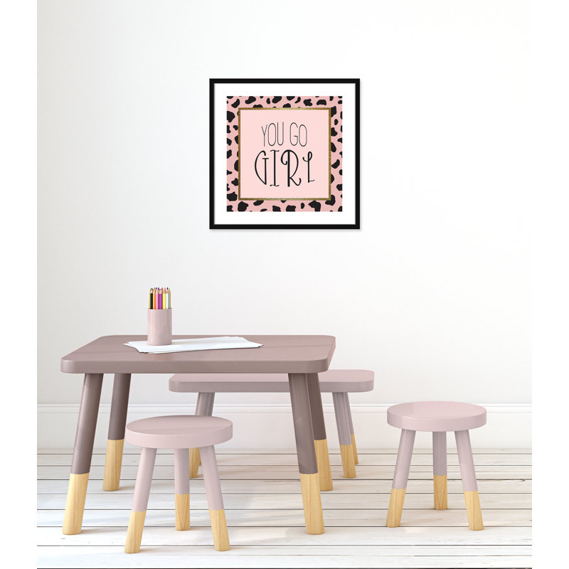 Sassy 1, H 23,5 po x l 23,5 po x P 1,19 po, Encadré de boîte noir