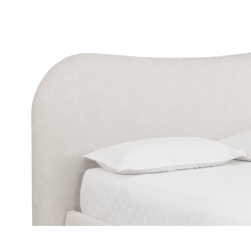 Knowles Upholstered Scalloped Bed