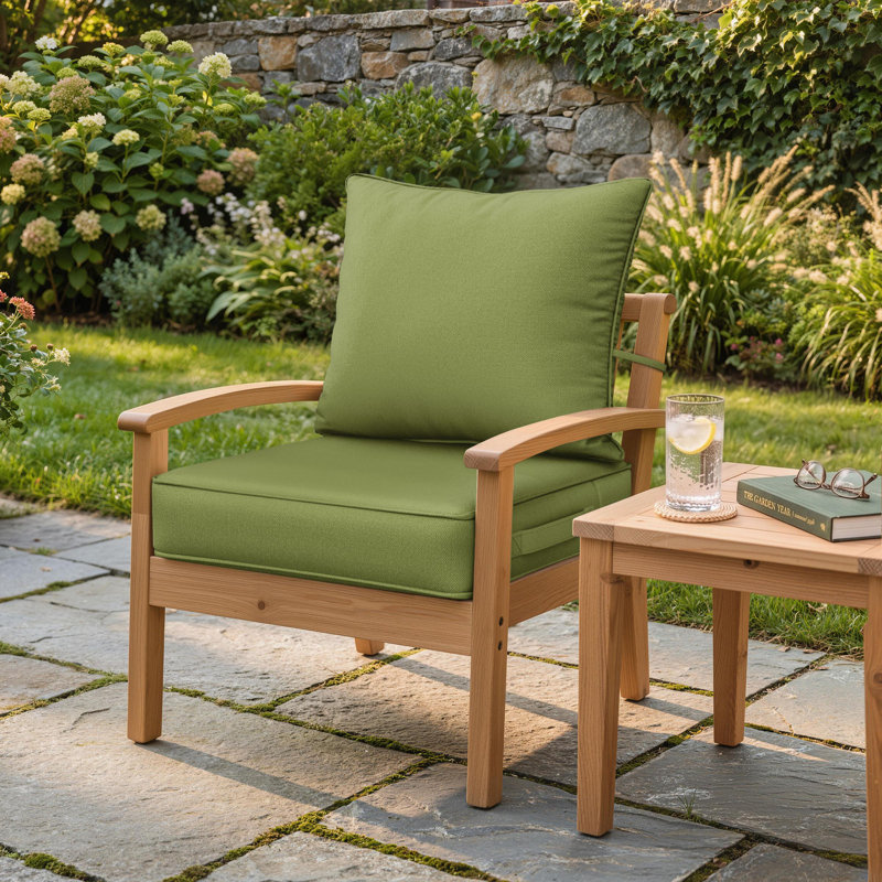Ensemble de coussins de siège d'extérieur Wynee, 4", Vert clair, 19" W x 19" D