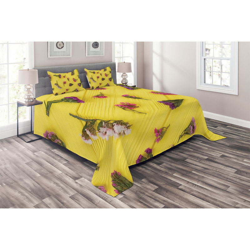 Farmhouse / Country Polyester Coverlet, King Bedspread + 2 Shams