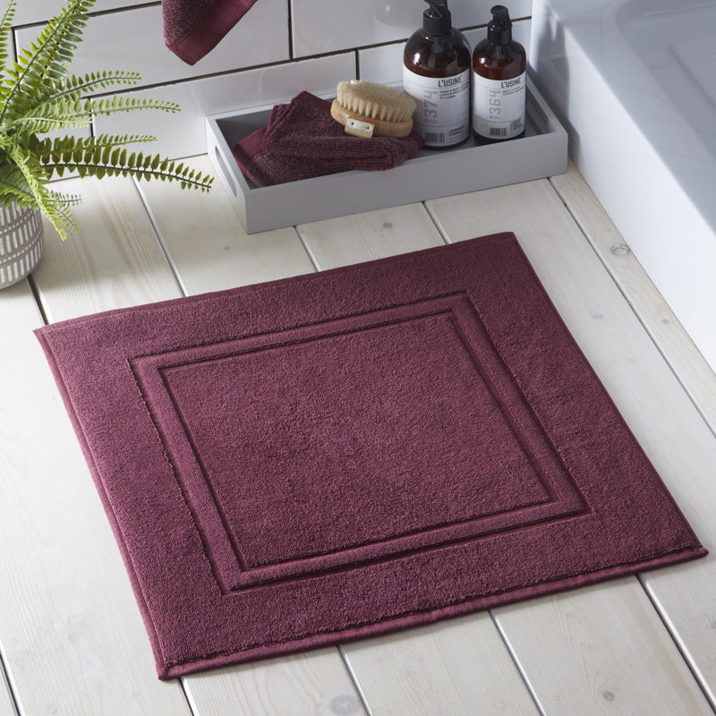 Markieth Non-Slip Bath Mat, Claret