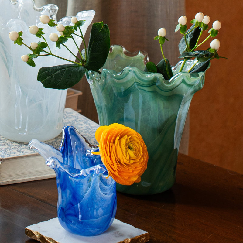 Onda Handmade Glass Table Vase, Green