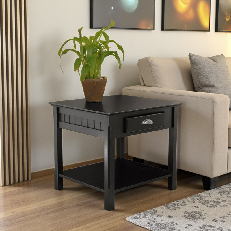 Golon Accent Table in Black
