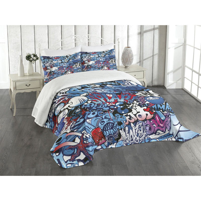 Queen Size Graffiti Street Art Quilted Bedspread Set