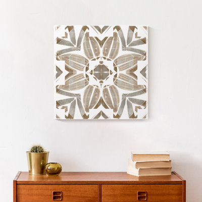 " Gray And Rust Medallion "