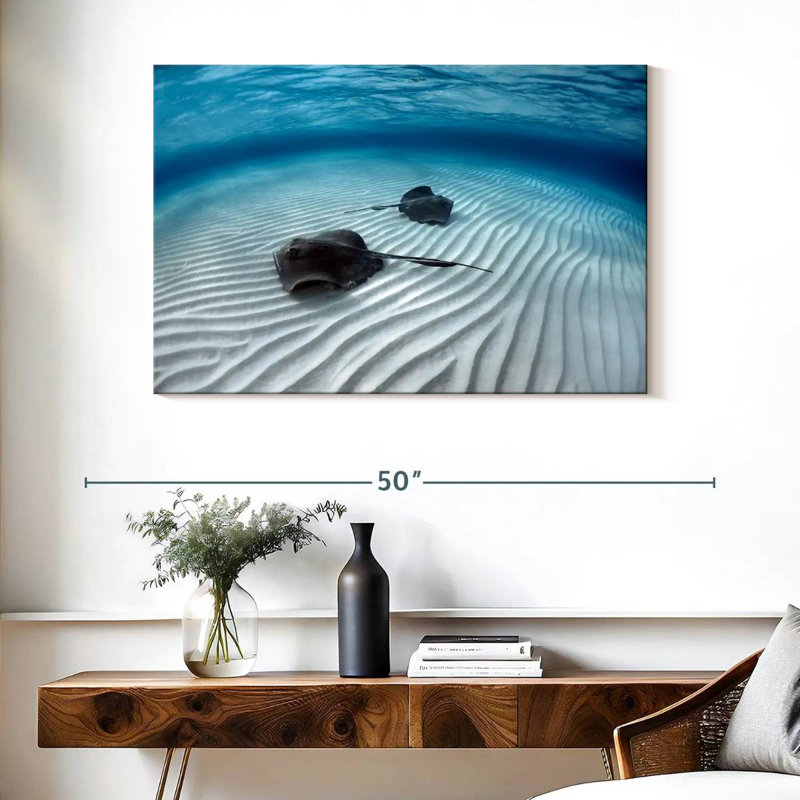 Crowle Underwater Stingray, 26" H x 39" W