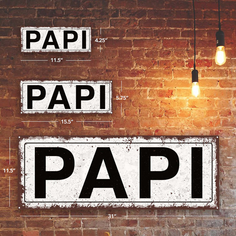 "Papi" sur métal, H 5,75 po x l 15,5 po