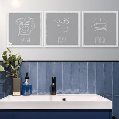Lavage et pliage triptyque