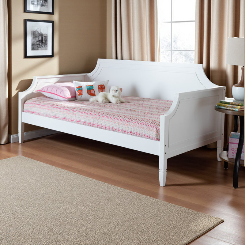 Shasta Full Size Daybed in Classic and Traditional White Finish, 37.8'' H X 41.5'' W X 78.3'' L, White, Full