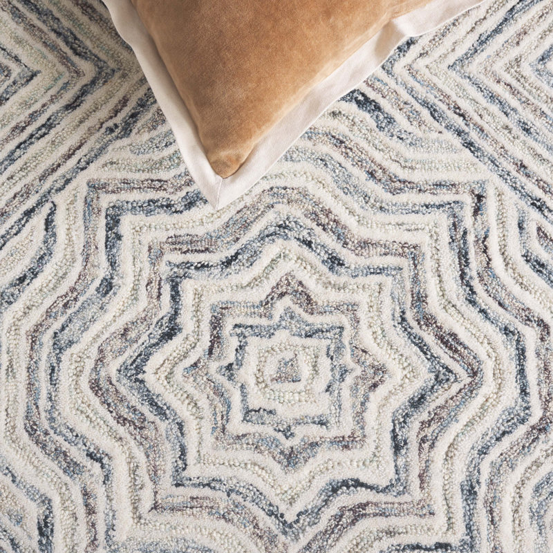 Daniel Hand Tufted Wool Geometric Rug, Round 5'