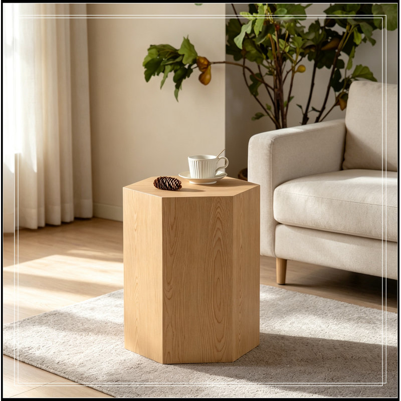 Table d'appoint hexagonale avec base robuste