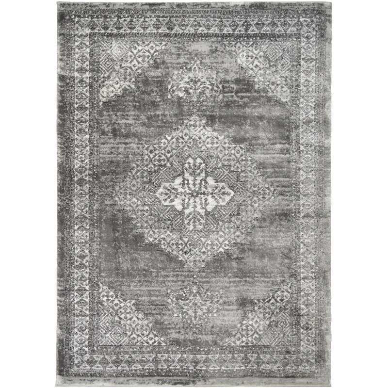 Preonda Oriental Indoor Rug, Rectangle 5'3" x 7'3"