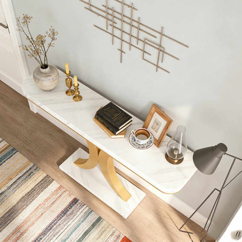 Table de vestibule étroite avec base géométrique, Faux marbre blanc et or
