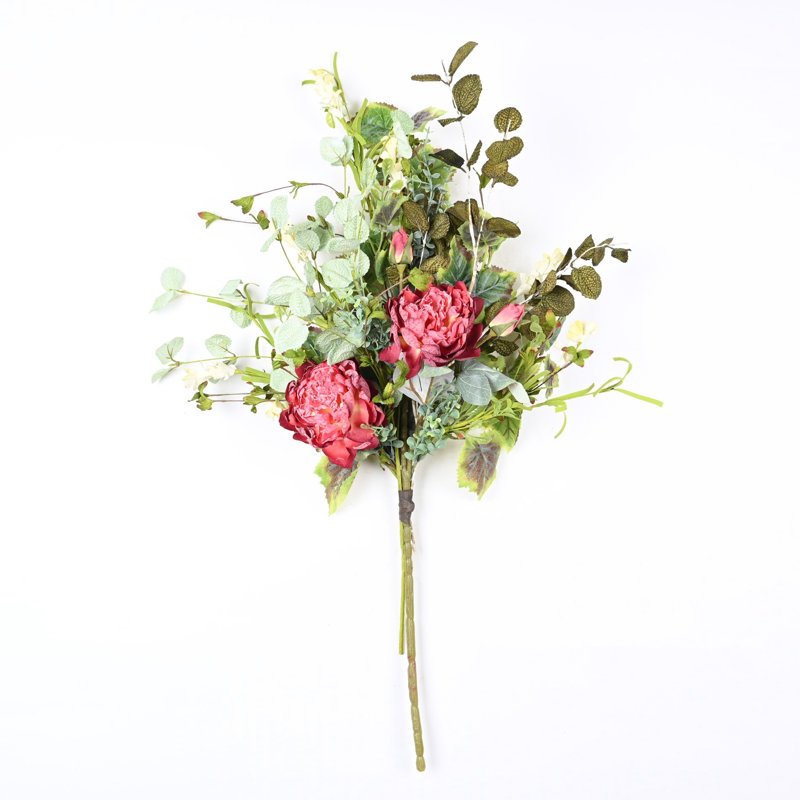 Arrangement artificiel de pivoines et d'eucalyptus