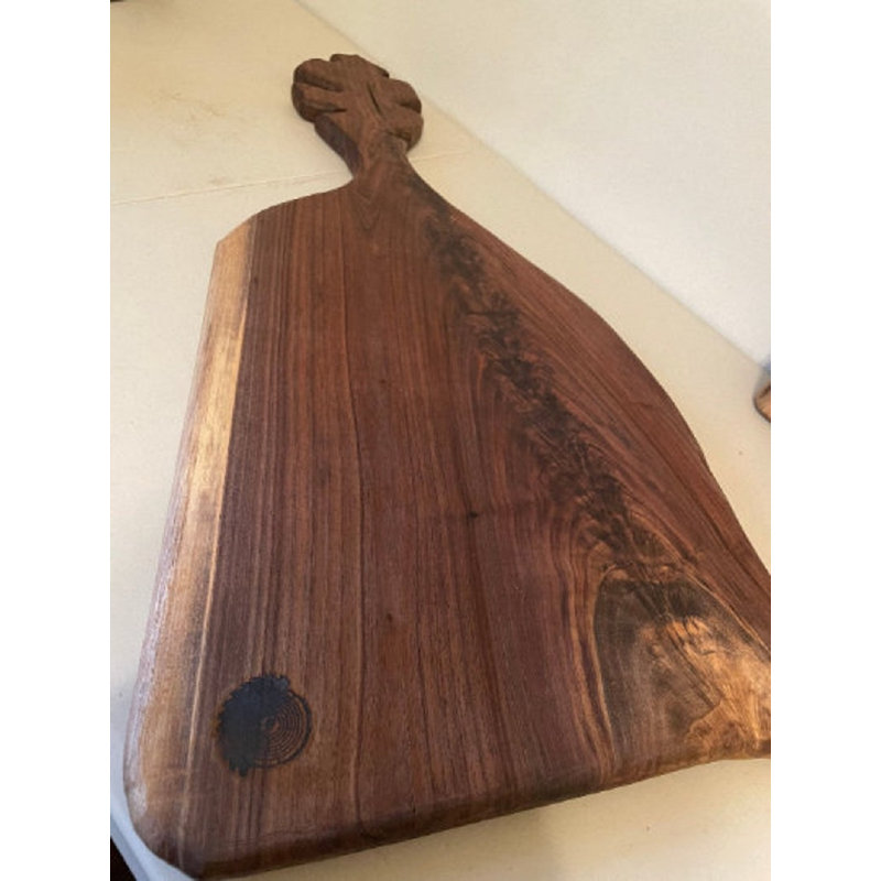 Planche à découper en bois de noyer