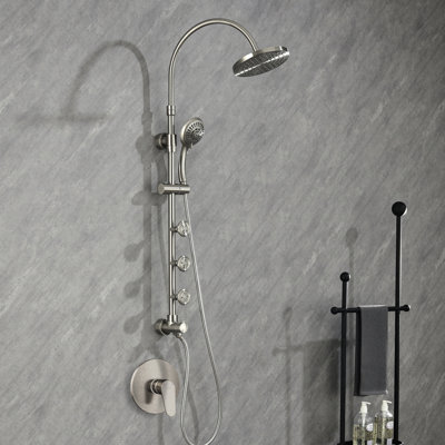 Système de douche à pomme de douche à effet pluie 8 po avec bras pivotant à 3 jets et douchette multifonction Riviera